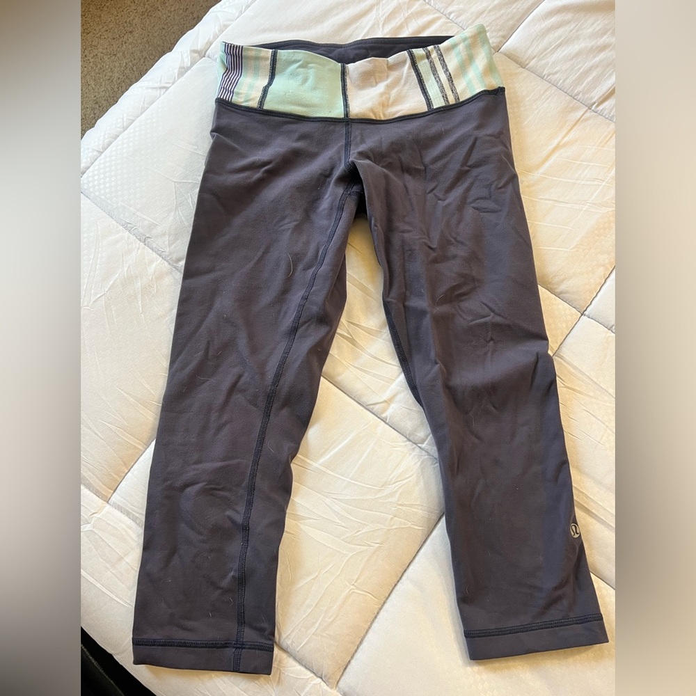 Lululemon crop leggings